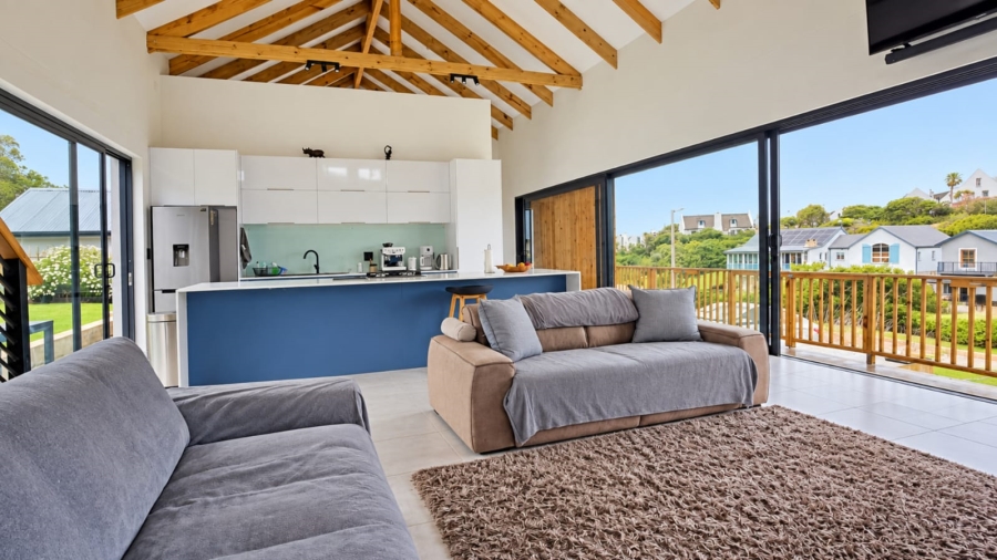 2 Bedroom Property for Sale in Stilbaai Wes Western Cape